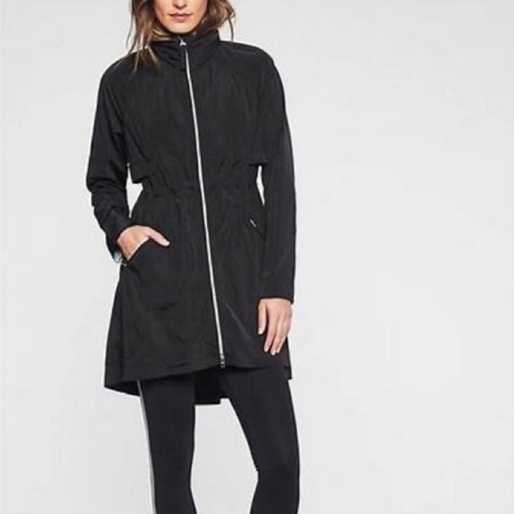 Athleta Cloudburst Jacket Water Repellent Hooded Rain Zip Coat Black XL?